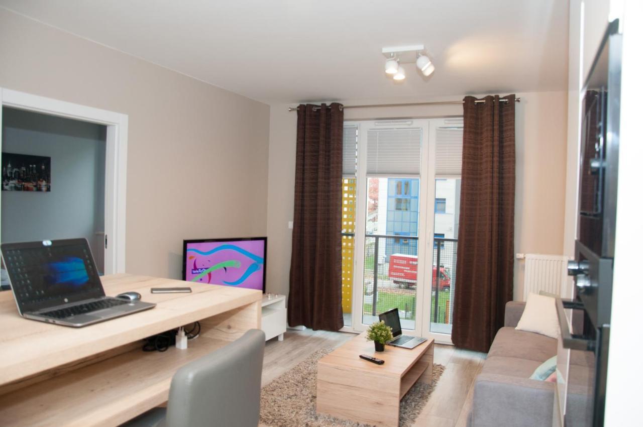 Apartament Cybernetyki Mokotów Warszawa Zewnętrze zdjęcie